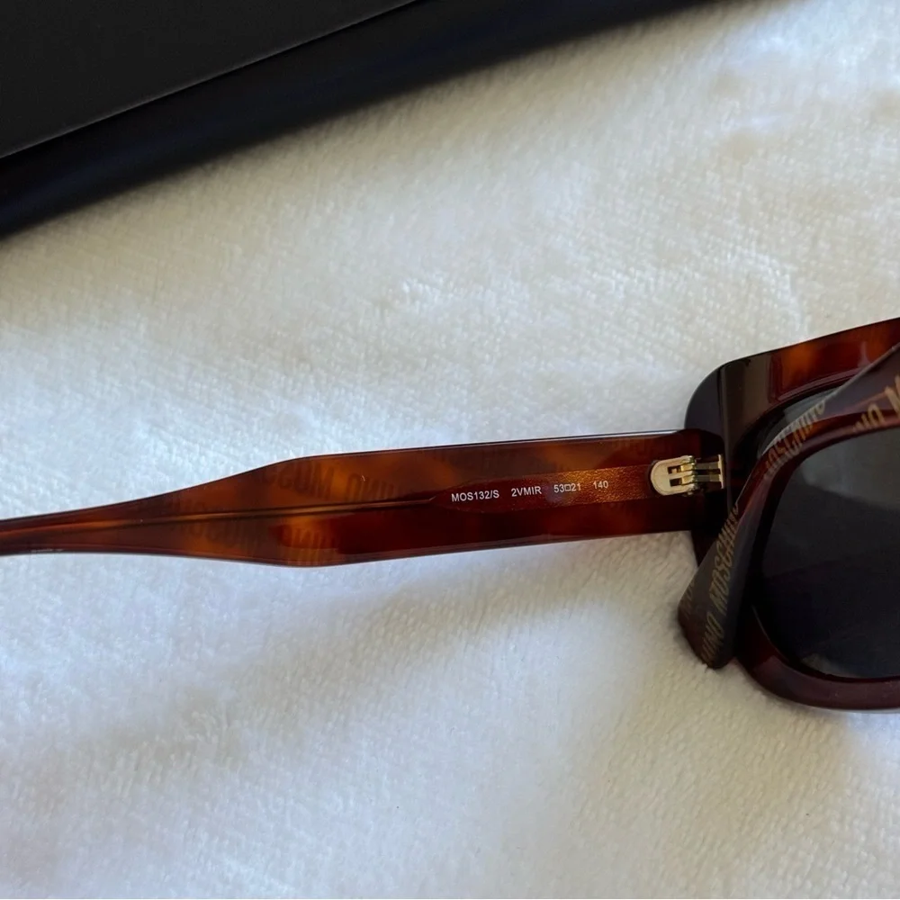 ✨ NWT Moschino Logo Monogram Sunglasses Brown MOS132/S - Authentic ✨